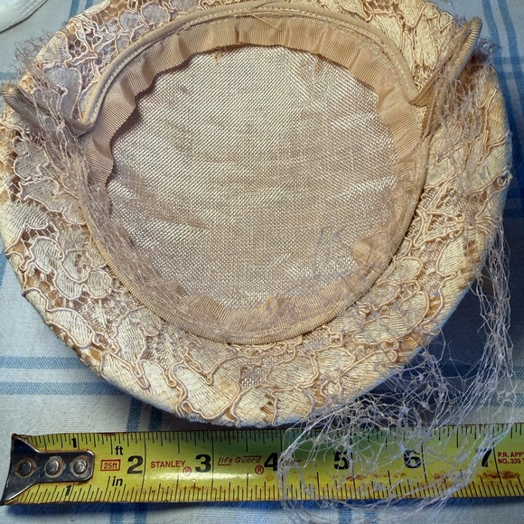 Vintage Yellow Lace Women's Hat with Bow - Picture 7 of 7